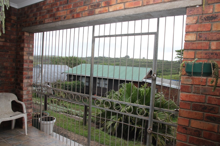 3 Bedroom Property for Sale in Cosy Corner Eastern Cape